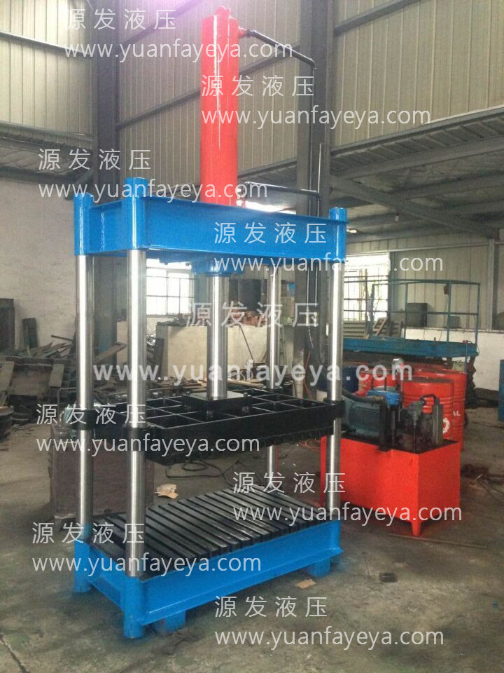 63型四立柱打包機(jī)